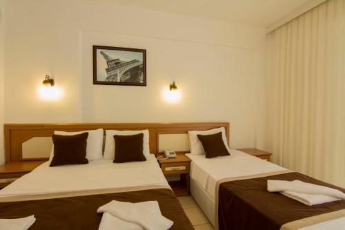 Belcekum Beach Hotel - image 5