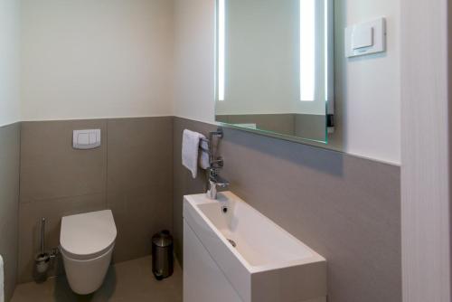 Luxury Villa Viktorija - image 3