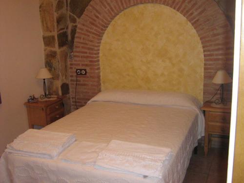Hostal Sara - Brea de Aragón