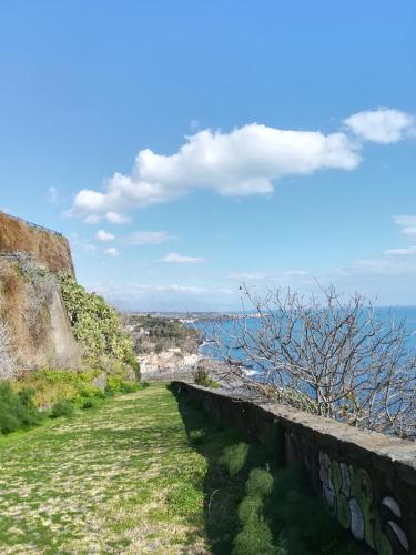 B&B la spiaggetta di Stazzo - image 4