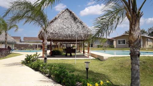 Dārzs, Coronado Beach Paradise in Nueva Gorgona