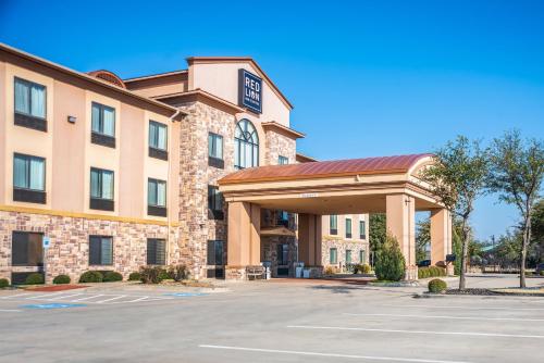 Red Lion Inn & Suites Mineral Wells