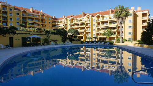  Dolce Vita Guesthouse in Estoril