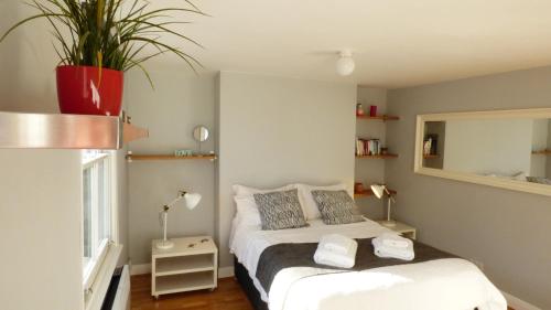 Trendy 2 Bedroom apartment in vibrant Shoreditch, central London zone 1 free WiFi - sleeps 4+2, Londýn (fotografie 7)
