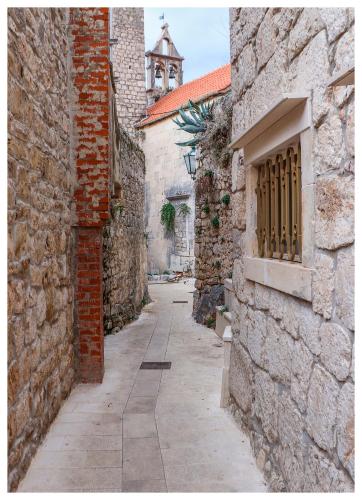  Apartments Mirabella in Omiš