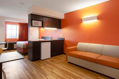 El Paso Inn – El Paso, TX
