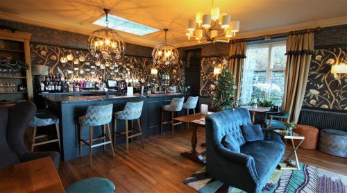 Ravenstone Manor - image 3