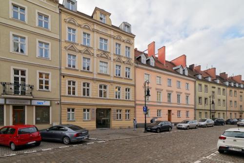 Best Location Old Town