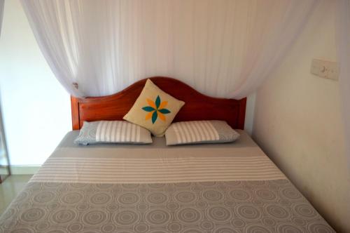 

Shyni Tourist Guest House