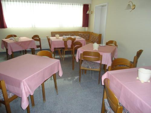 Centralhotel Ratingen - image 12