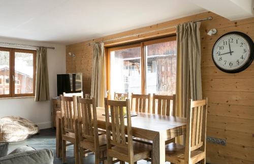 Facilities, Chalet Marmotte M2 apartment for 8 in Morzine