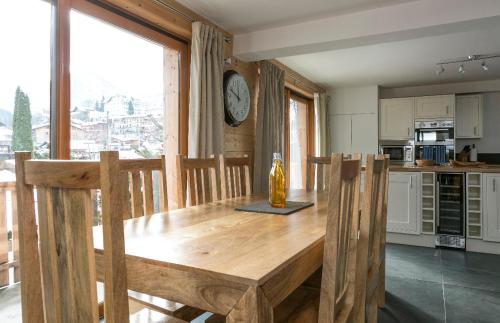 Chalet Marmotte M2 apartment for 8 in Morzine