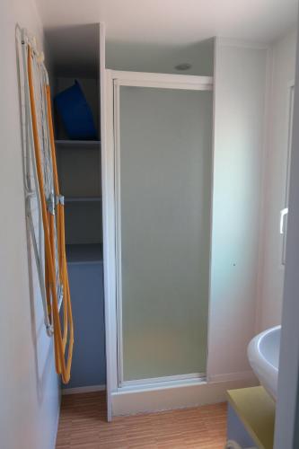 Bungalow (4 Adults)