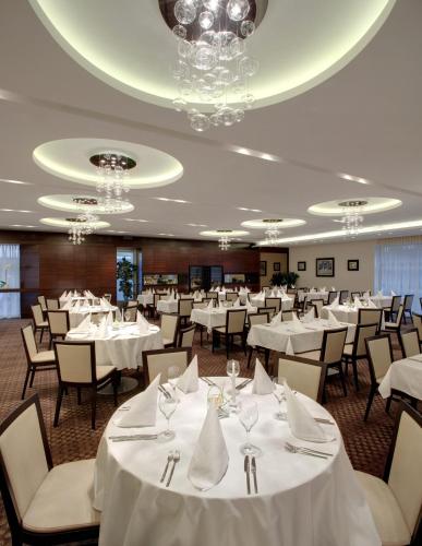 Hotel Aristos - main image