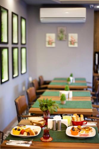 บริการและสิ่งอำนวยความสะดวก, โรงแรมเซตโอเซอร์ (Set Ozer Hotel) in คานัคคาเล่