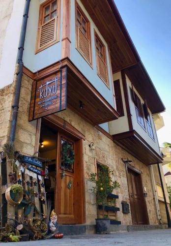 Kuyu Beergarden Hostel, Antalya (Adalia)