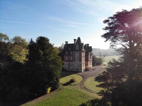 B&B Cahan - Le Manoir de Bénédicte B&B - Bed and Breakfast Cahan