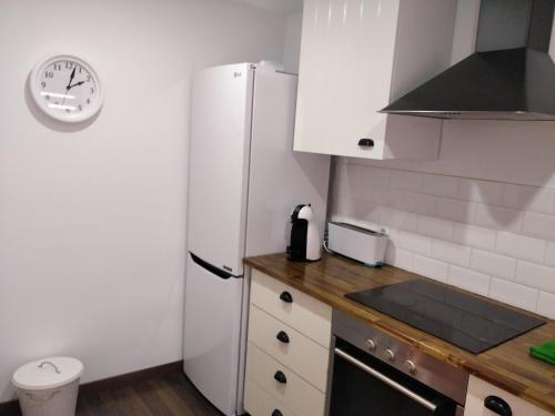 Apartamento cerca de la playa y Ciudad de las Ciencias, Valencie (fotografie 10)