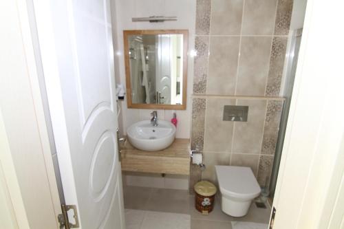 Kas Maki Hotel - image 3