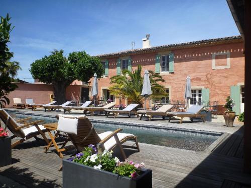 Le Mas De Gleyzes B&B de Charme chambre d'hôte Meynes