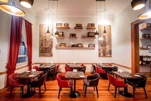 Hotel Baquedano Boulevard in Iquique Beachfront