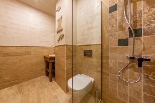 Apricot Hotel Yerevan Apricot Yerevan is a popular choice amongst travelers in Yerevan, whether exploring or just passing through. The property has everything you need for a comfortable stay. Take advantage of the property