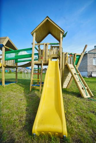 Játszótér, Ostrov Hotel in Kostanay