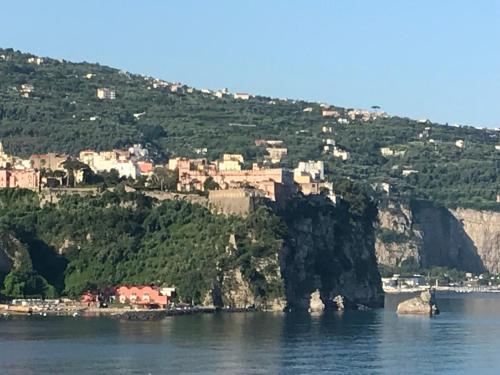  Villetta al castello piscina e spiaggia, Pension in Vico Equense