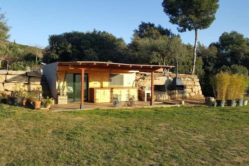  Casita en plena naturaleza con piscina y wifi gratis, Ferienwohnung in Canet de Mar
