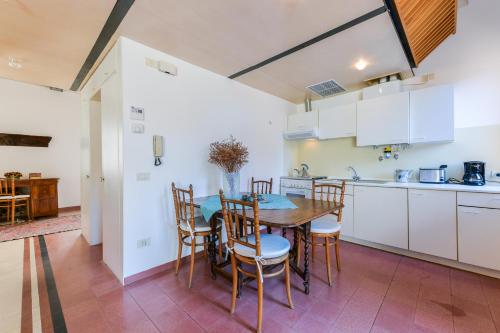 Secret Loft - image 11