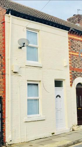 Liverpool House Walton Village