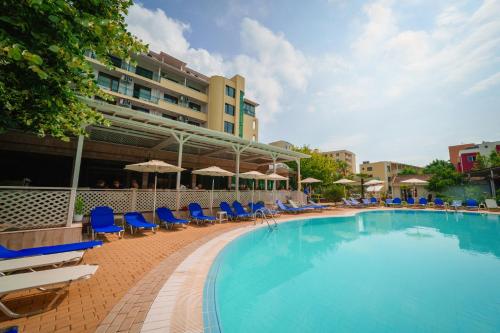 Swimming pool, Perla Plaza Hotel - All Inclusive in Primorsko