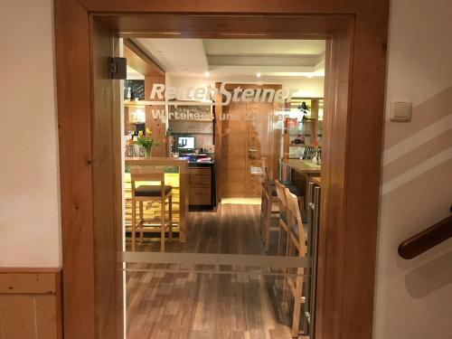 Étterem, Rettensteinerhof Wirtshaus in Hollenstein / Ybbs