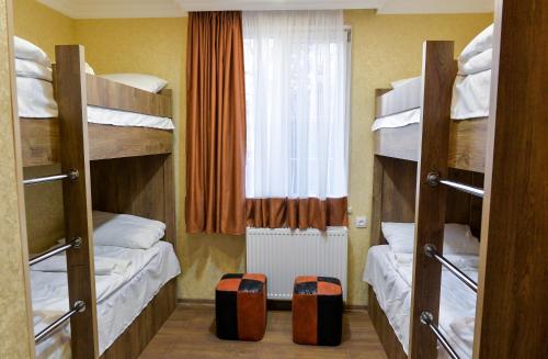 HOSTEL LOOK – Kutaisi, IN