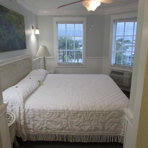 Two-Bedroom Apartment image 4