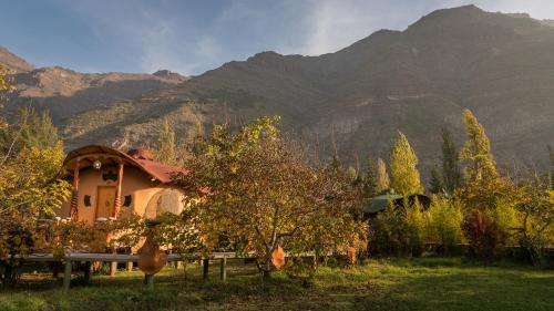 . Cascada Lodge Cajon del Maipo