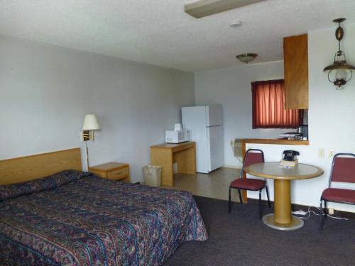 Umatilla Inn & Suites