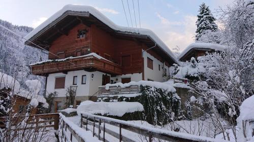 Bejárat, Haus Stöckl (Haus Stockl) in Gstan