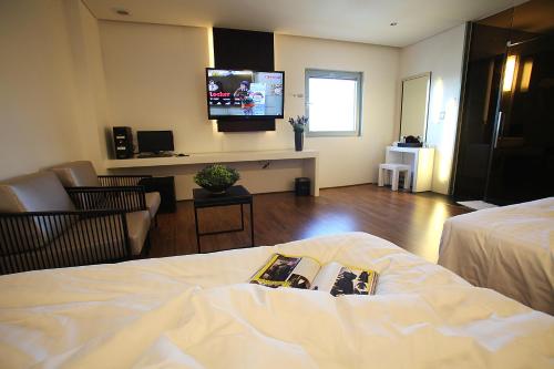 Jeonju Jazz Around Hotel