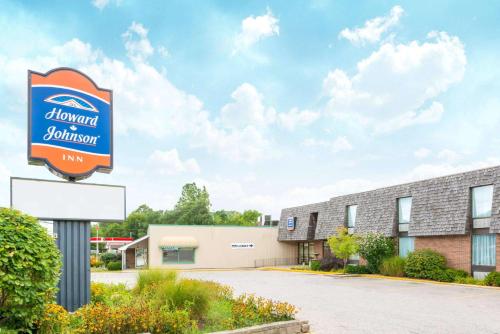 . Howard Johnson by Wyndham Tillsonburg