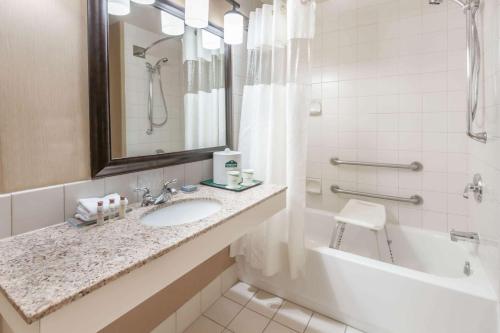 Wingate by Wyndham - Edmonton West, Edmonton (zdjęcie 6)