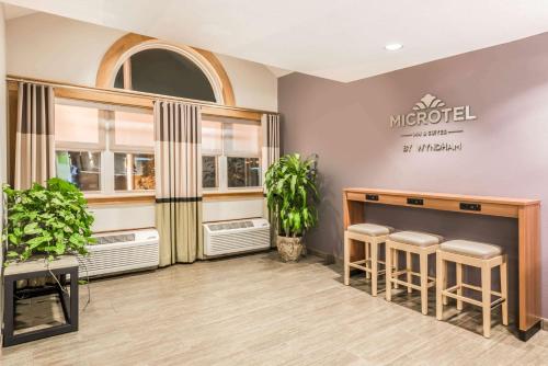 Microtel By Wyndham Victor in Victor, USA