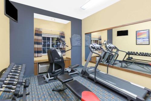 Microtel Inn & Suites - Kearney - main image