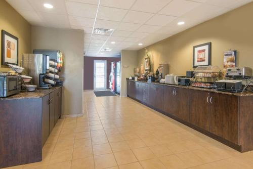 Microtel Inn and Suites Montgomery