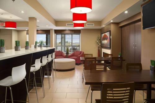 Microtel Inn & Suites by Wyndham Blackfalds