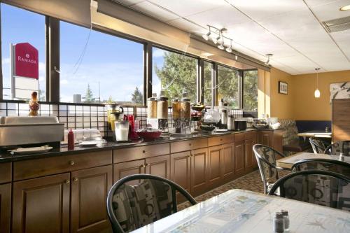 Ramada by Wyndham Lethbridge