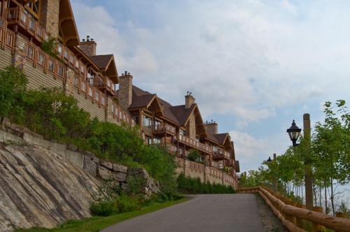 L'Altitude by Rendez-Vous Mont-Tremblant