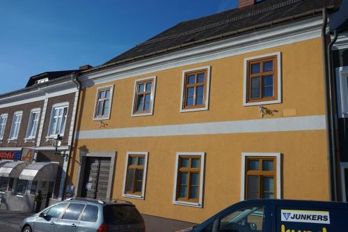 Moderne Ferienwohnung am Stadtplatz in Litschau