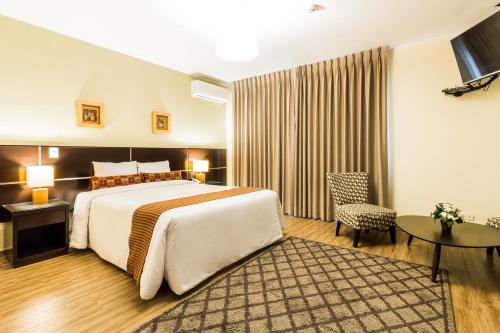 1 queen bed