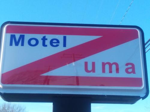 Motel Zuma – Williamsburg, VA